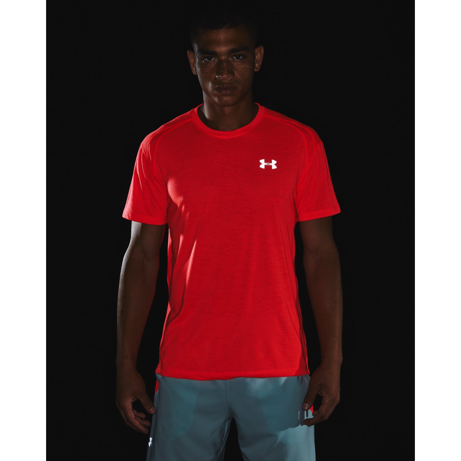 Polera Manga Corta UA Streaker para Hombre