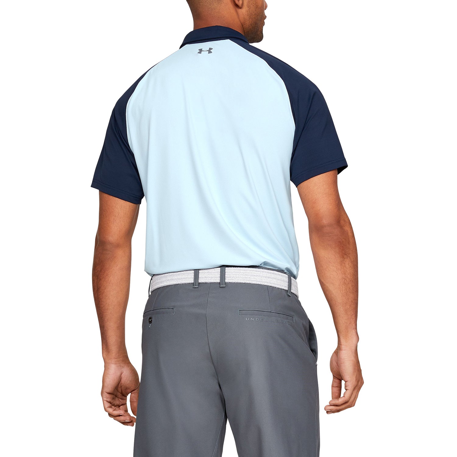 Polera UA Iso-Chill Block para hombre