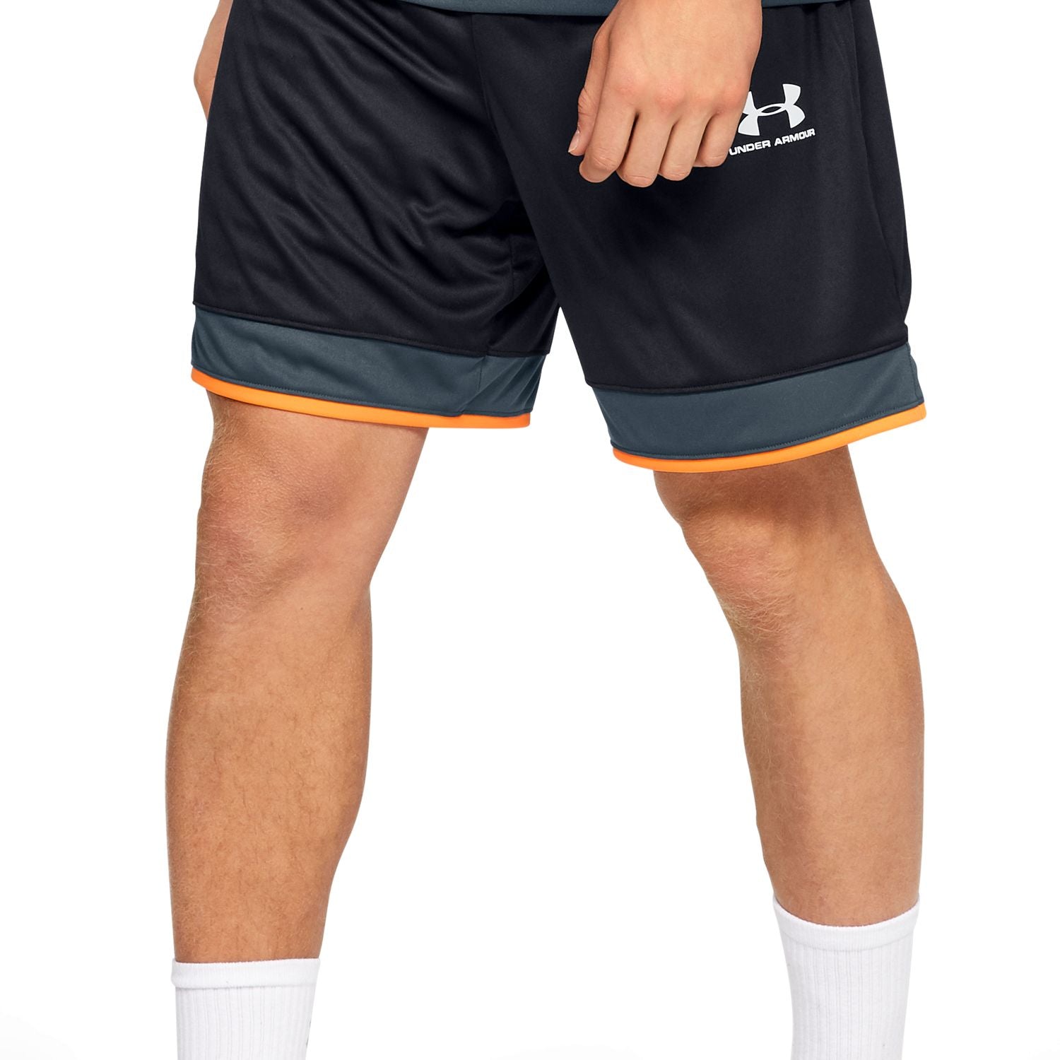 Shorts UA Challenger III Knit para Hombre