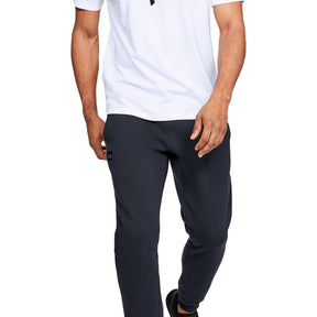 Polera manga corta con gráfico de la marca UA en el hombro para hombre