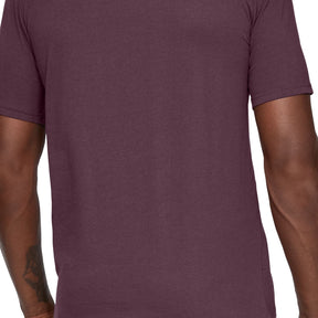 Polera manga corta con gráfico de la marca UA en el hombro para hombre