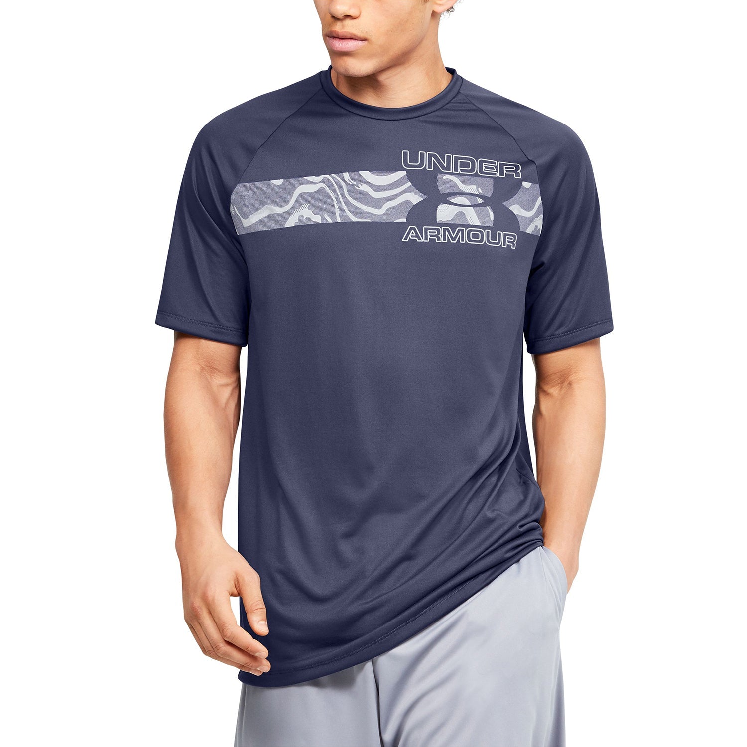 Polera UA Tech™ 20 Graphic para Hombre