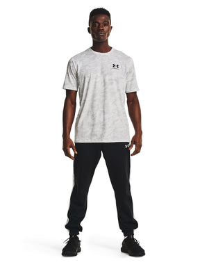 Polera Manga Corta All-Over Logo para Hombre Under Armour