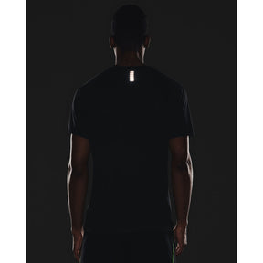 Polera Manga Corta Streaker Run para Hombre Under Armour