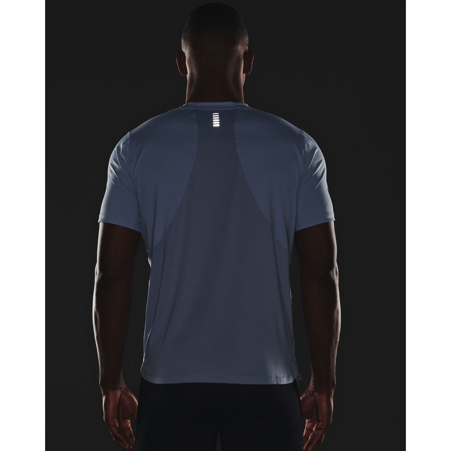 Polera UA Iso-Chill Run para hombre