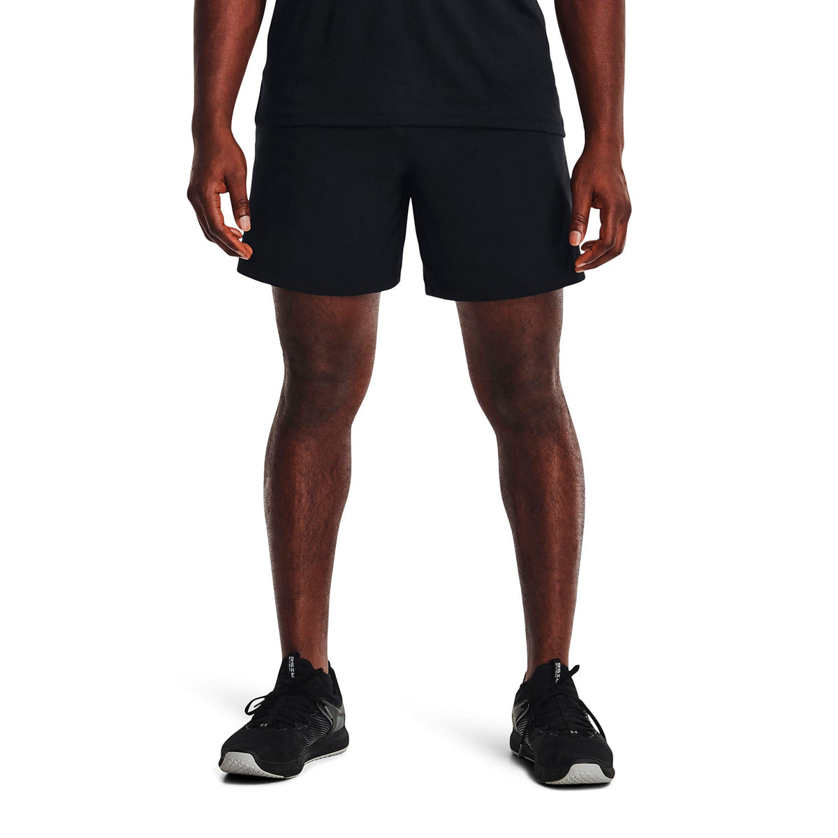 Shorts UA Woven 18 cm para hombre