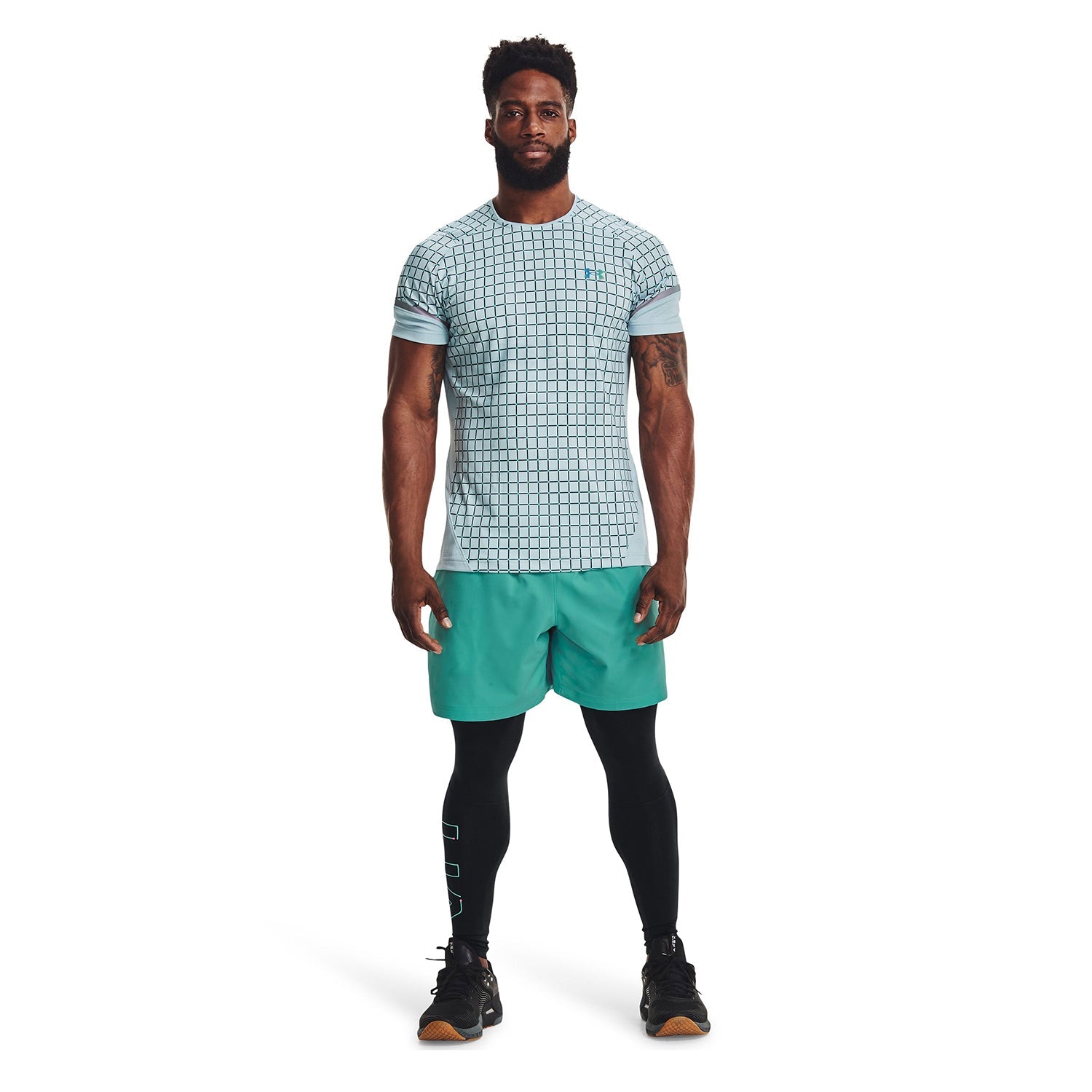 Shorts UA Woven 18 cm para hombre