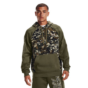 Polera manga larga UA Rival Fleece Camo Script para hombre