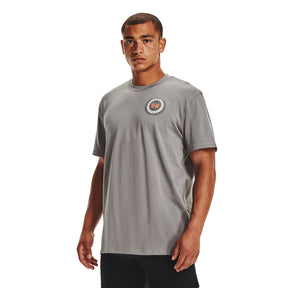 Polera manga corta UA Alma Mater Crest para hombre