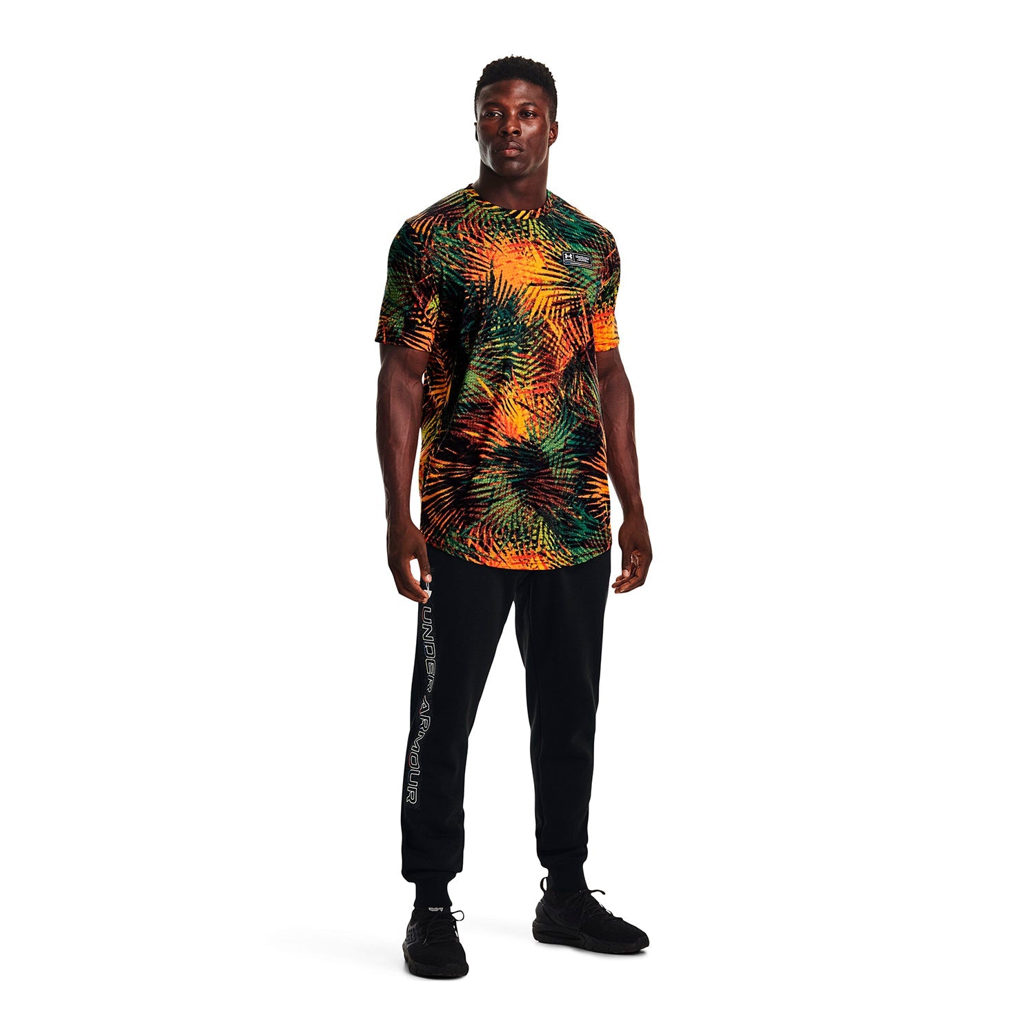 Polera UA Sport Palm Print para hombre
