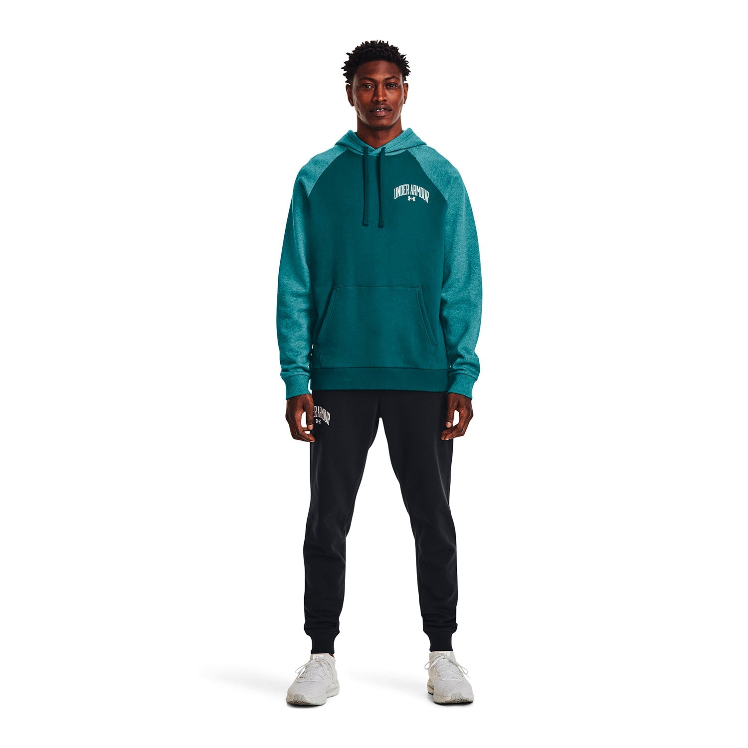 Polerón con gorro UA Rival Fleece Wordmark Colorblock para hombre