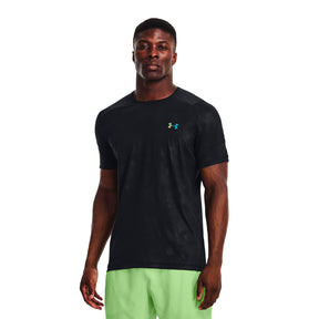 Polera UA RUSH™ Emboss para hombre