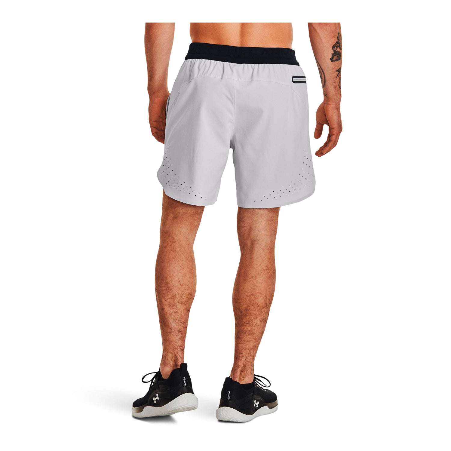 Shorts UA Peak Woven para hombre