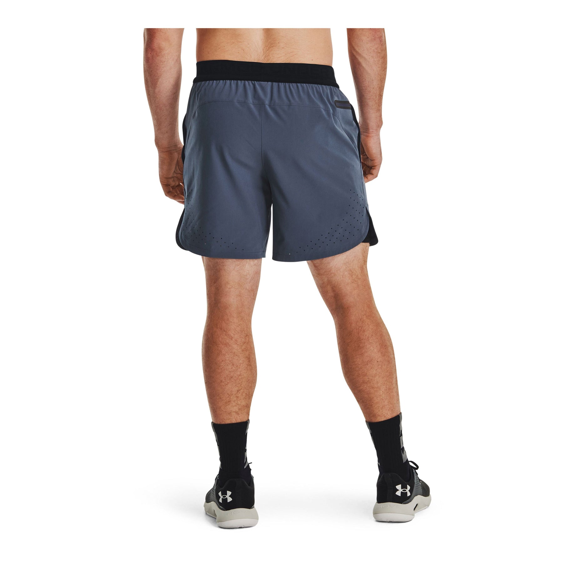 Shorts UA Peak Woven para hombre